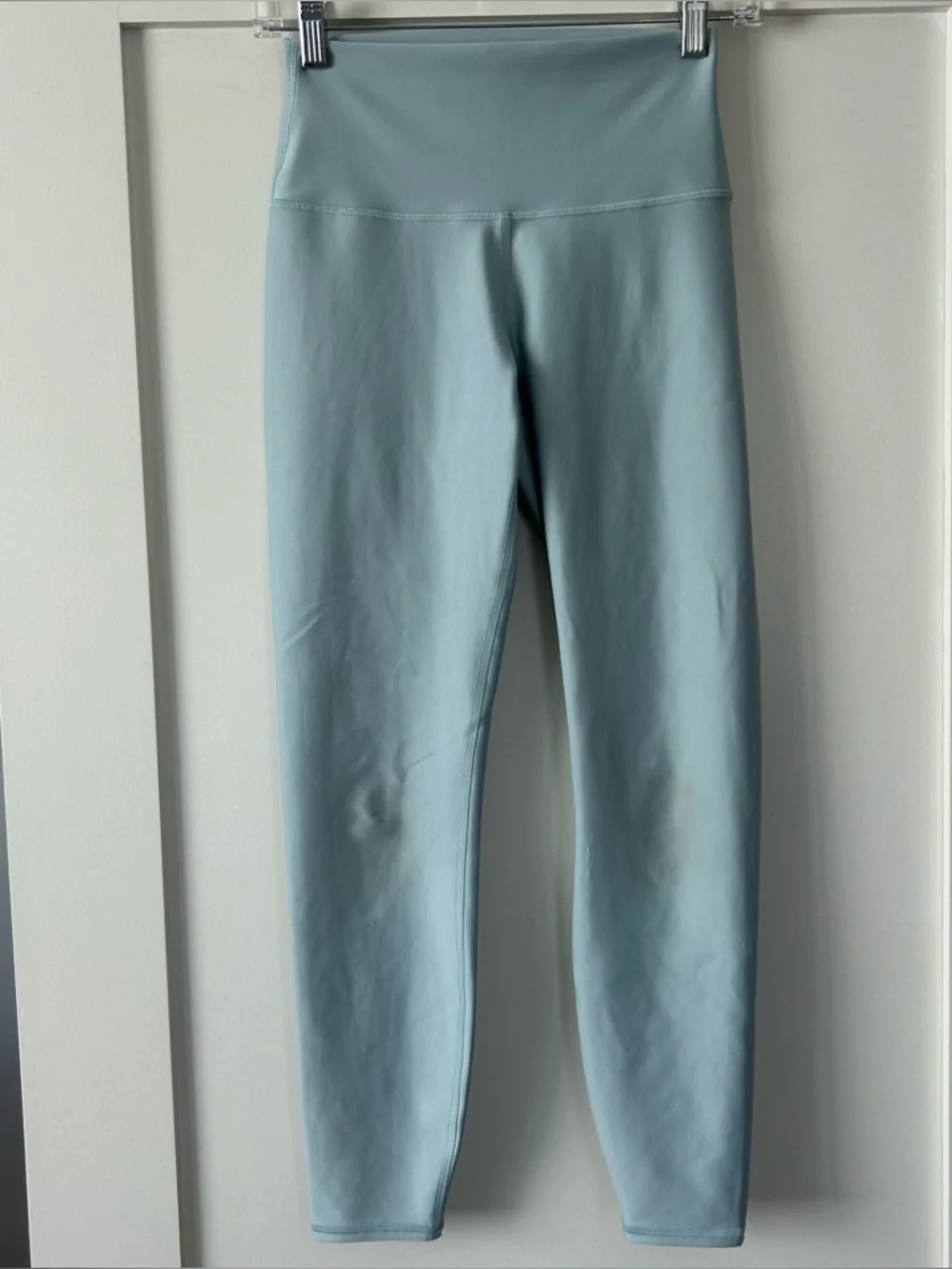 Alo Yoga High-Waist Airlift Legging 7/8 Length Light Blue Size Small